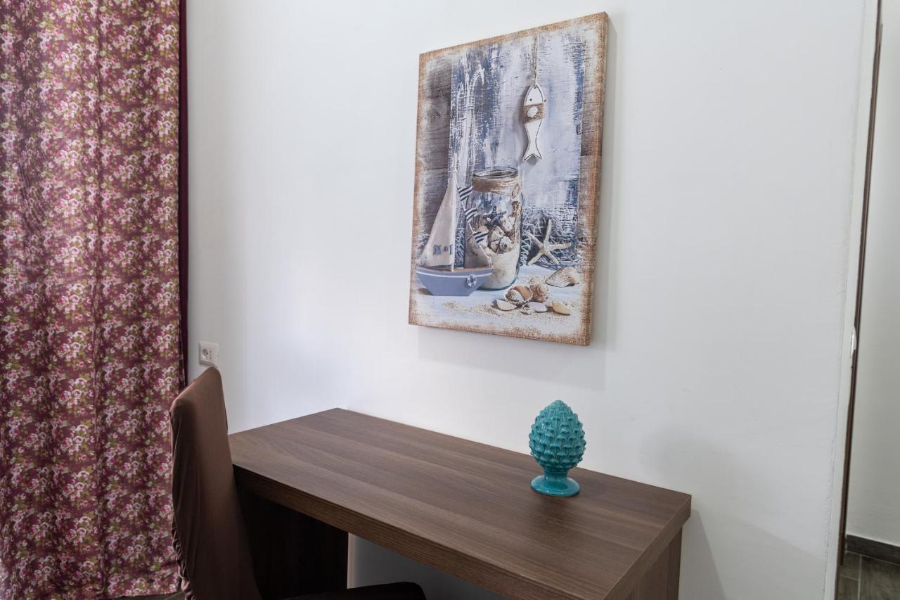 Benjoi Camere Sant'Arpino エクステリア 写真